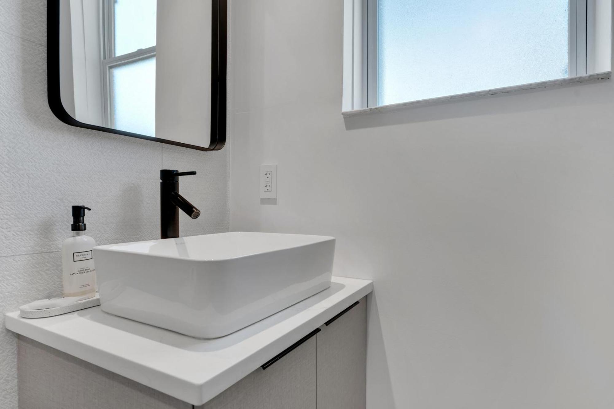 The St Laurent Guest Rooms Asbury Park Ngoại thất bức ảnh